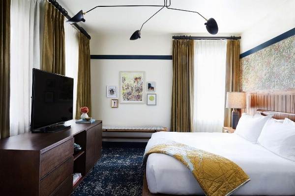 Hotel Revival Baltimore image 1